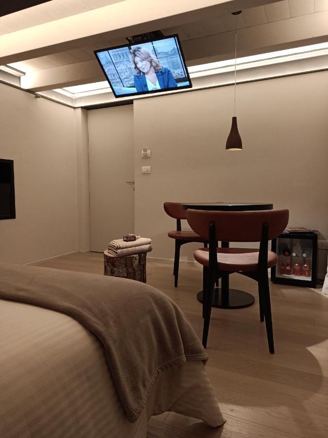 V&V Rentroom Design Gignod ภายนอก รูปภาพ